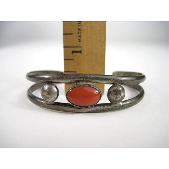 Vintage Silver Cuff Bracelet Coral Red Cabochon 24 grams - Picture 5 of 11